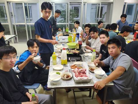 学寮歓迎会６